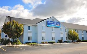 Dunes Express Inn & Suites Hart Mi